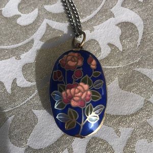 Cloisonné blue flower pendant
